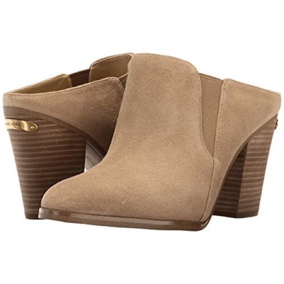 Michael Kors Leather Braden Closed Toe Mules - Picture 4 of 8